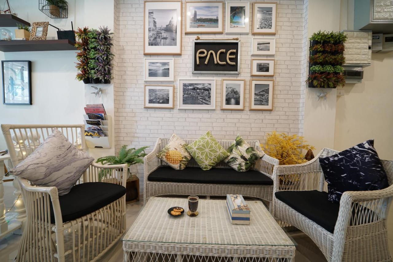 Pace Residence Pattaya Esterno foto